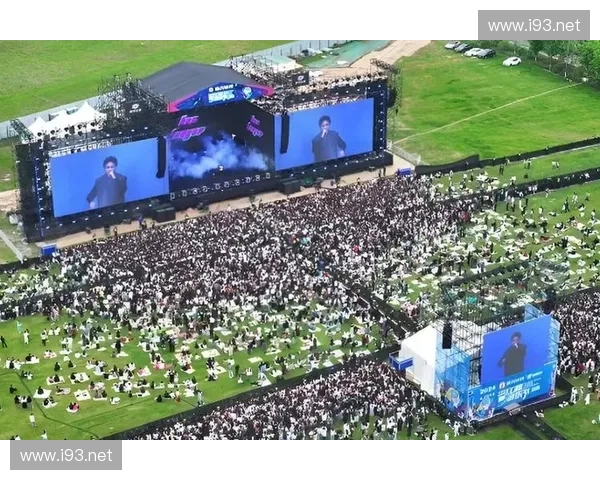 098直播平台如何引领潮流打造全新互动娱乐体验，让年轻人嗨翻天